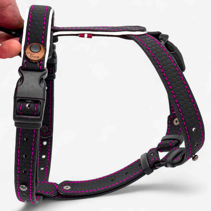 EasyFit Dog Harness – Lightweight, Reflective and Comfortable
